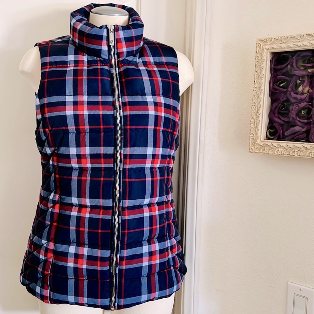 TOMMY HILFIGER~Puff Vest / Like New